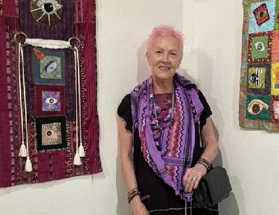 artist Lena Bartula 